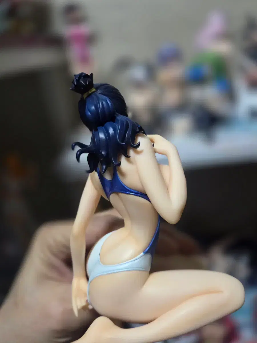 thumbnail-4